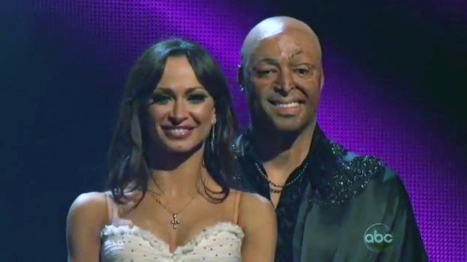 dancing with the stars J.R. Martinez 2.jpg